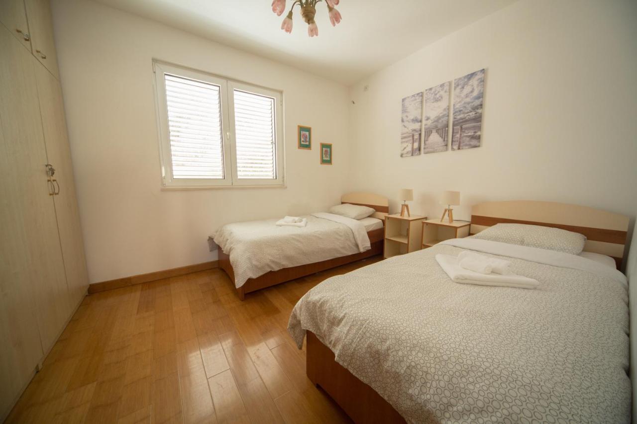 Zen Apartment Przno Sveti Stefan Exterior photo
