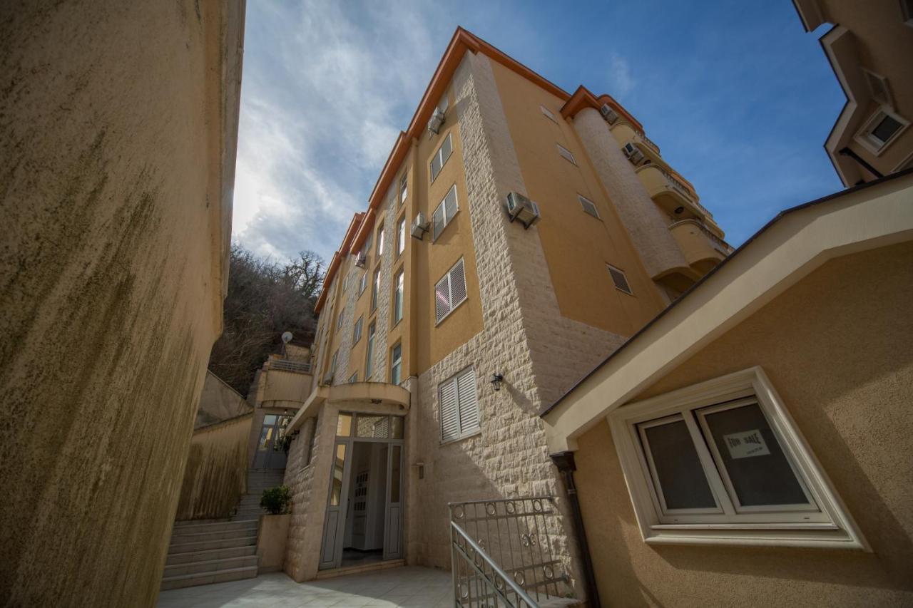Zen Apartment Przno Sveti Stefan Exterior photo