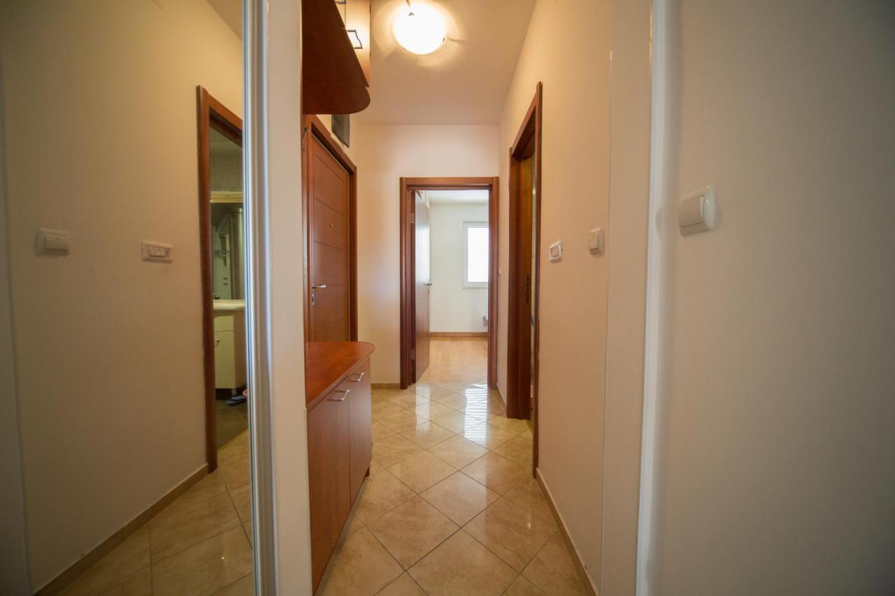 Zen Apartment Przno Sveti Stefan Exterior photo